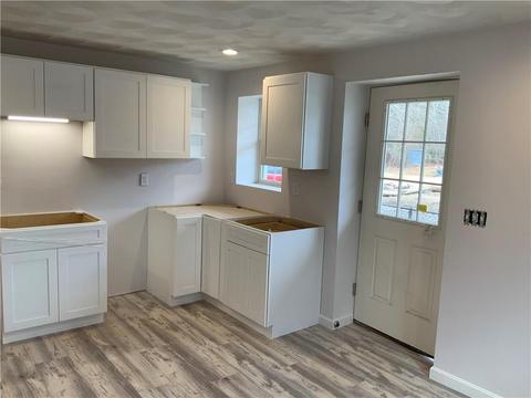 2 Minkema Rd, Exeter, RI 02822 photo 4