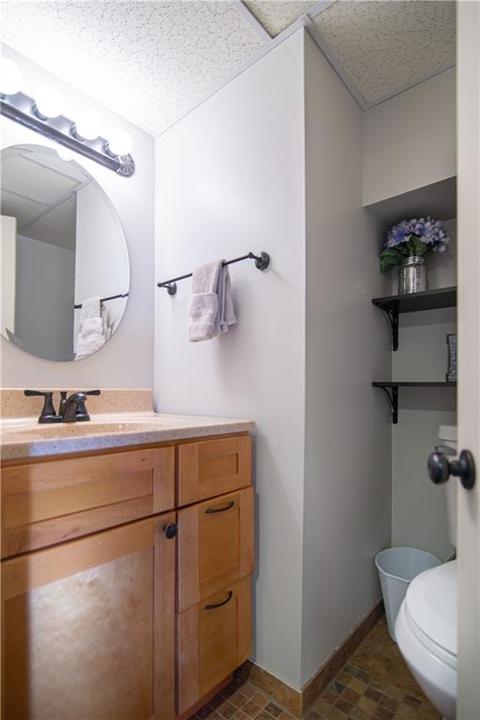 82 Lilac Ave, Woonsocket, RI 02895 photo 29