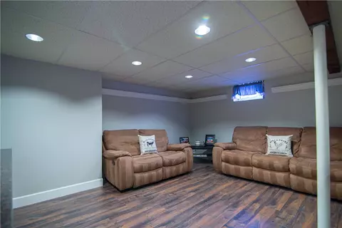 82 Lilac Ave, Woonsocket, RI 02895 photo 22