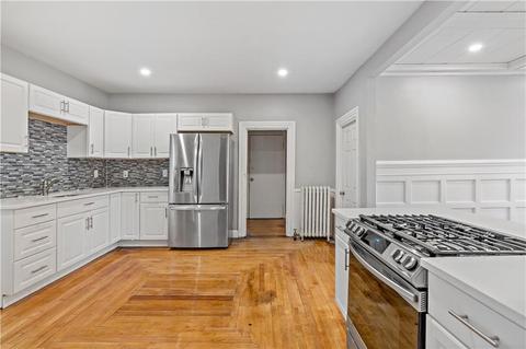 158 Rathbun St, Woonsocket, RI 02895 photo 6