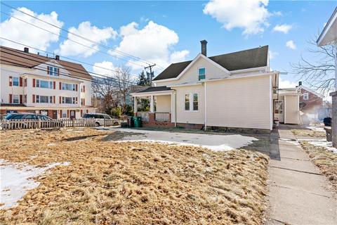 158 Rathbun St, Woonsocket, RI 02895 photo 4