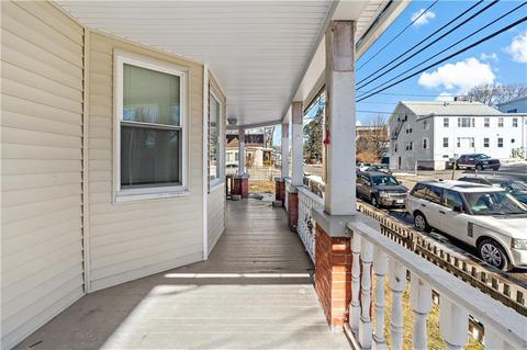 158 Rathbun St, Woonsocket, RI 02895 photo 2