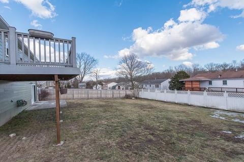 96 Levesque St, Warwick, RI 02886 photo 7