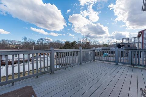 96 Levesque St, Warwick, RI 02886 photo 5