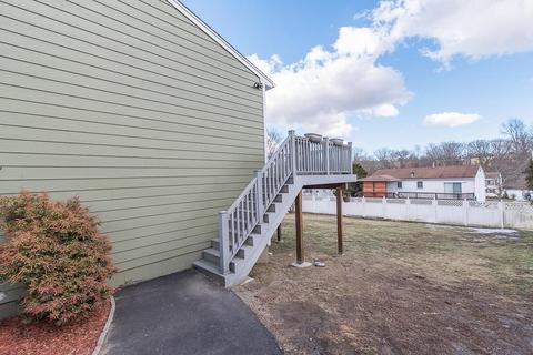 96 Levesque St, Warwick, RI 02886 photo 6