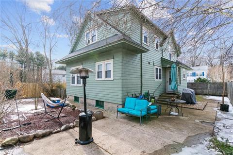 128 Wesleyan Ave, Warwick, RI 02886 photo 4