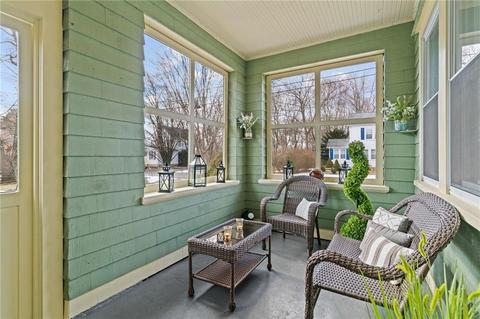 128 Wesleyan Ave, Warwick, RI 02886 photo 5