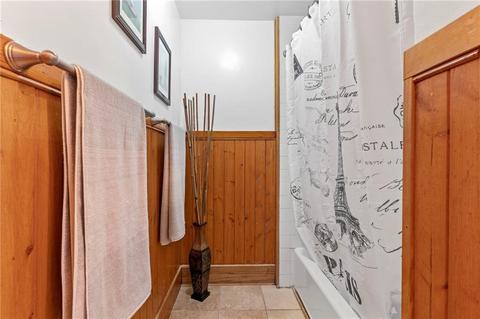 128 Wesleyan Ave, Warwick, RI 02886 photo 37