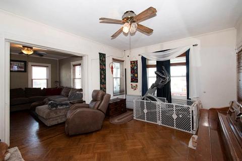74 Summit St, Central Falls, RI 02863 photo 19