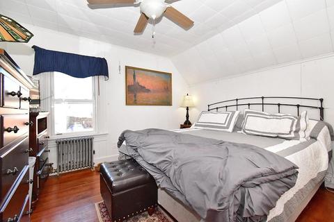 74 Summit St, Central Falls, RI 02863 photo 29