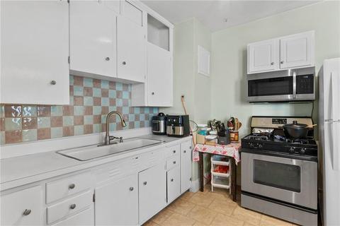 6 Glen Rd, Woonsocket, RI 02895 photo 13