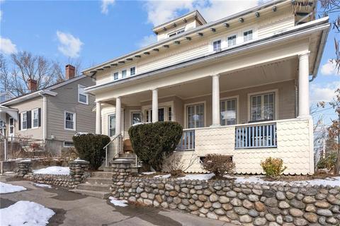 6 Glen Rd, Woonsocket, RI 02895 photo 3