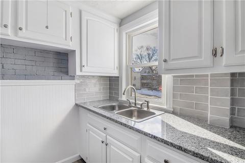781 Grove St, Woonsocket, RI 02895 photo 16