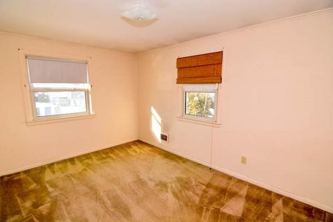 19 Carnation Dr, Warwick, RI 02886 photo 12