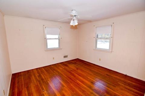 19 Carnation Dr, Warwick, RI 02886 photo 11