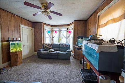 33 Cross St, Woonsocket, RI 02895 photo 4