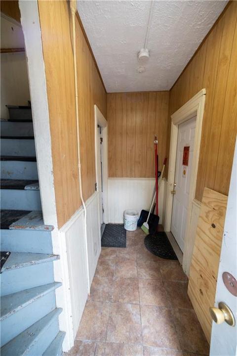 33 Cross St, Woonsocket, RI 02895 photo 31