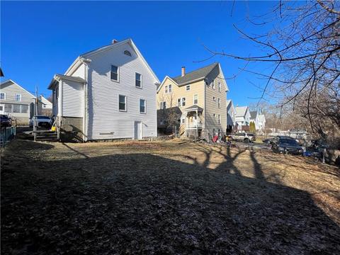 725 Third Ave, Woonsocket, RI 02895 photo 13
