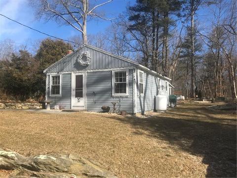 30 Griswold St, Glocester, RI 02814 photo 2