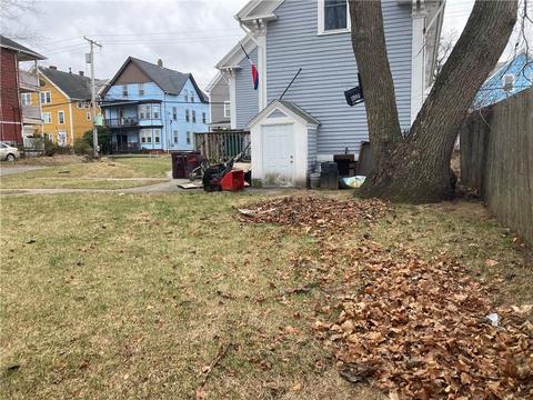 357 2nd Ave, Woonsocket, RI 02895 photo 18
