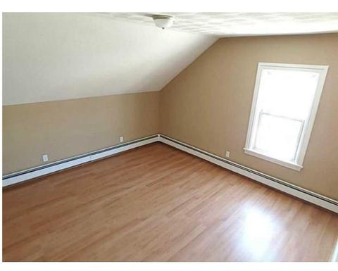 357 2nd Ave, Woonsocket, RI 02895 photo 9