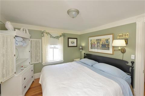 43 E View St, Warwick, RI 02888 photo 17