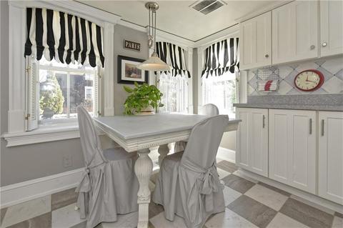 43 E View St, Warwick, RI 02888 photo 7