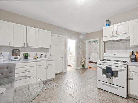 419 Second Ave, Woonsocket, RI 02895 photo 3
