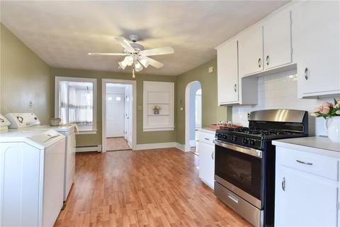 122 Angell St, Woonsocket, RI 02895 photo 14