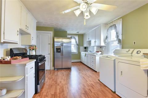 122 Angell St, Woonsocket, RI 02895 photo 12