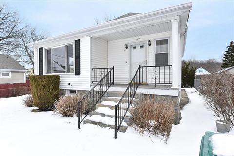 122 Angell St, Woonsocket, RI 02895 photo 25