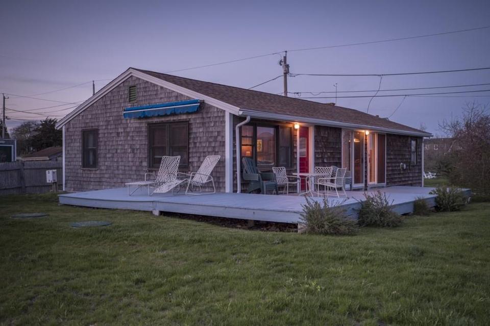 6 Montana Rd, Little Compton, RI 02837 13 Photos MLS 1303953 Movoto