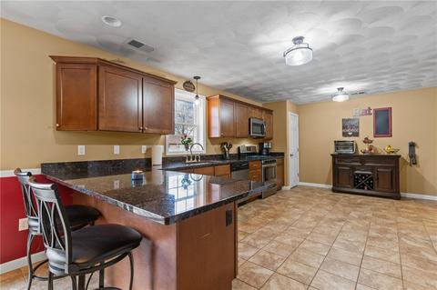 173 Park Ave, Warwick, RI 02889 photo 3