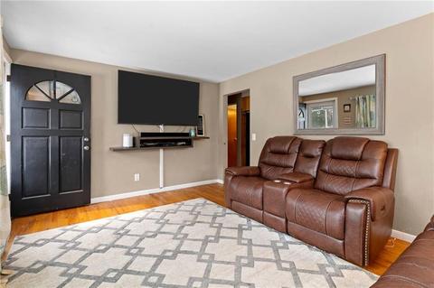 434 Arnold Rd, Coventry, RI 02816 photo 7