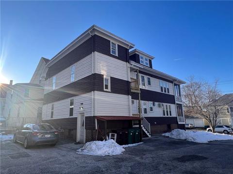 612 S Main St, Woonsocket, RI 02895 photo 3
