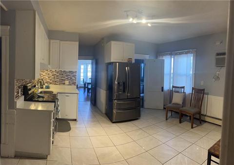 612 S Main St, Woonsocket, RI 02895 photo 28