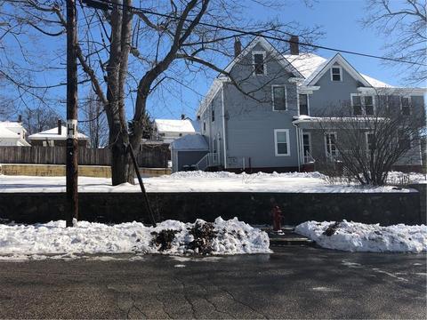 266 Elm St, Woonsocket, RI 02895 photo 4