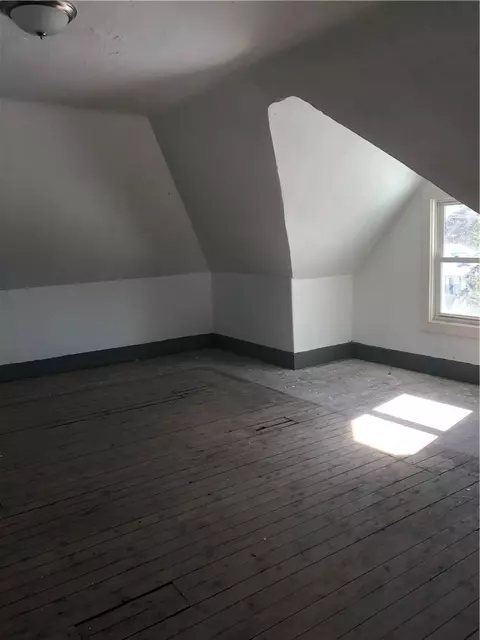 266 Elm St, Woonsocket, RI 02895 photo 36