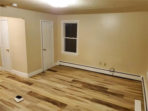 211 Cato St, Woonsocket, RI 02895 photo 11