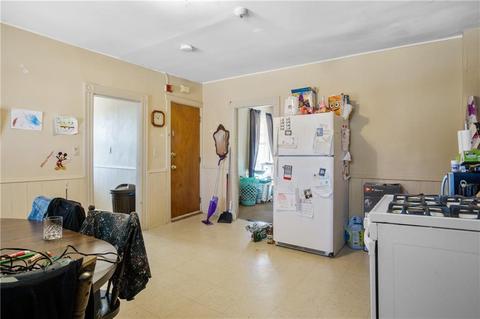 32 Dean St, Woonsocket, RI 02895 photo 22