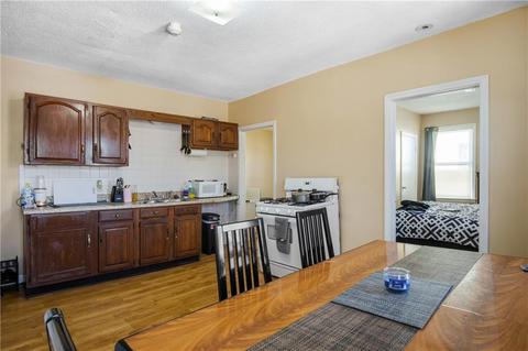 32 Dean St, Woonsocket, RI 02895 photo 36