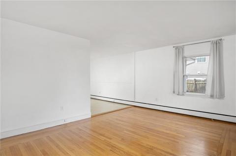 6 Parsonage Dr, Warwick, RI 02889 photo 5