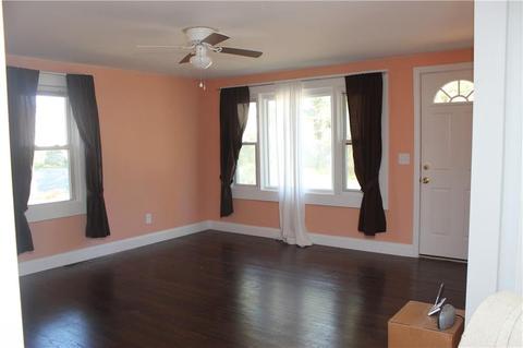 21 Lima St, Warwick, RI 02889 photo 2
