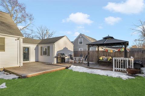 3 Barber Ave, Warwick, RI 02886 photo 6