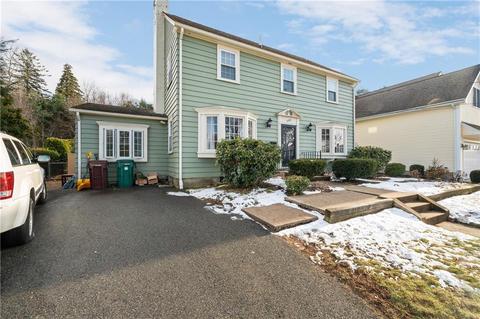 109 Gaskill St, Woonsocket, RI 02895 photo 27