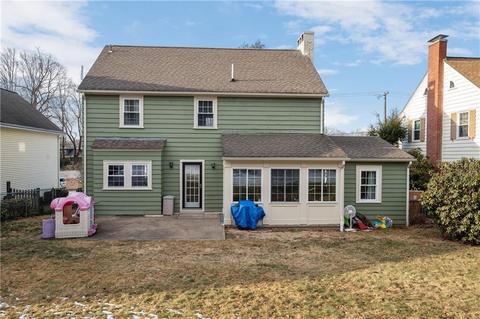109 Gaskill St, Woonsocket, RI 02895 photo 24
