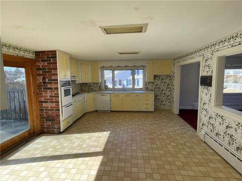 39 John St, Westerly, RI 02891 photo 7