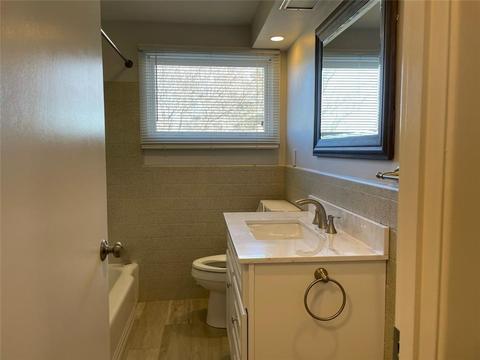 100 Thrush Rd, Warwick, RI 02886 photo 30