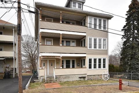 34 Birch St, Woonsocket, RI 02895 photo 2