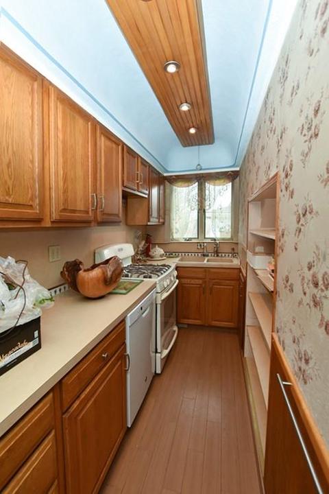34 Birch St, Woonsocket, RI 02895 photo 11